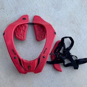 Atlas Air Neck Brace